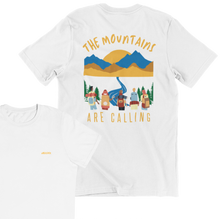 Lade das Bild in den Galerie-Viewer, Mountain Call Premium Organic T-Shirt Weiß / Schwarz / Olive