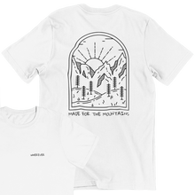 Lade das Bild in den Galerie-Viewer, Made for the Mountains Premium Organic T-Shirt Weiß / Schwarz / Grau
