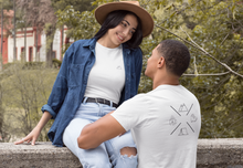 Lade das Bild in den Galerie-Viewer, Adventure Basics Premium Organic T-Shirt Weiß
