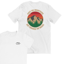 Lade das Bild in den Galerie-Viewer, Over The Mountains Organisches Premium T-Shirt Schwarz / Weiß
